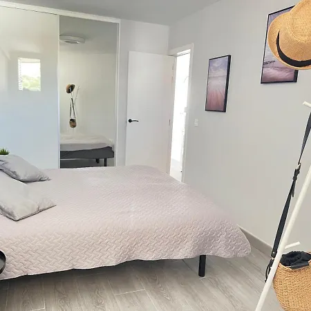 Copacabana Ocean View * Playa Feñabe